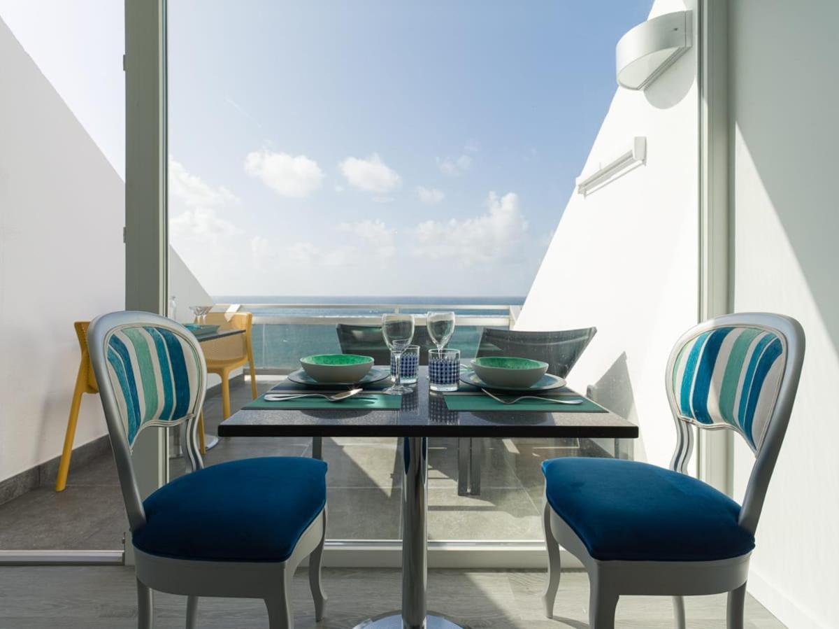 Luxury Suite Over The Beach Las Palmas de Gran Canaria Bagian luar foto